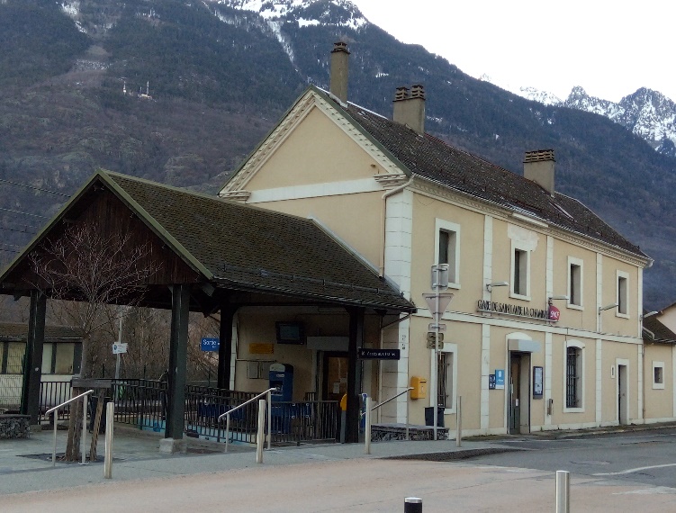 Ouverture du hall de la gare de Saint-Avre La Chambre