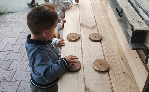 Bricolage à la crèche !